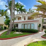 Serenity Villas And Suites - Playa Los Corales